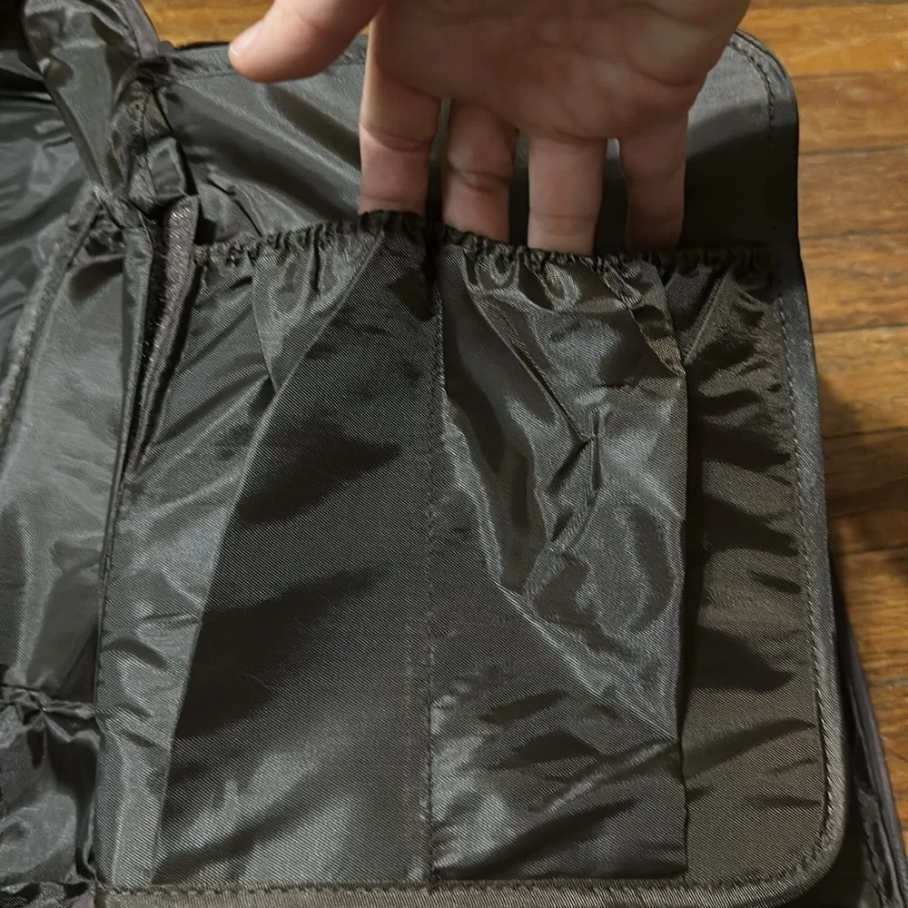 Fairyloot “Ember in the Ashes” Travel Case, NWT